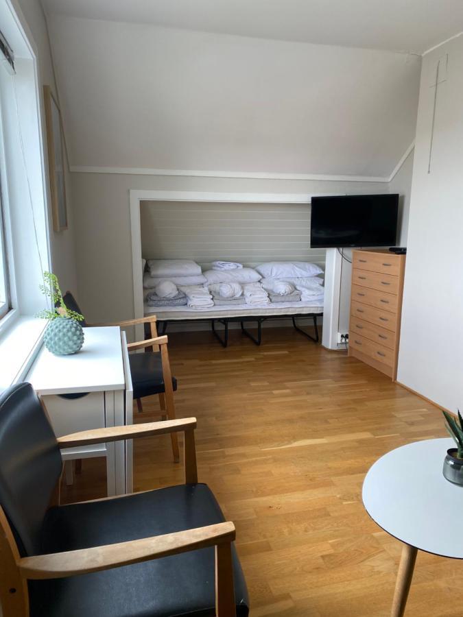 Koselig Leilighet Sentralt I Svolvaer Apartment Exterior foto